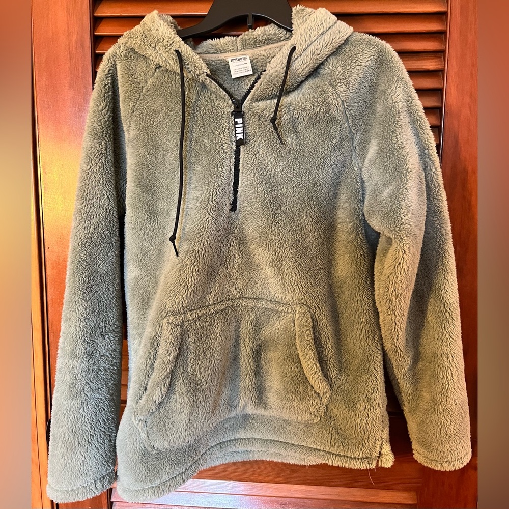 VS PINK Teddy Sherpa Quarter-Zip Pullover Hoodie (S)